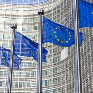 Inner-europäische Zusammen-arbeit